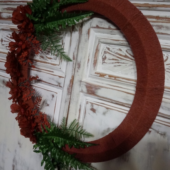 Handcrafted Yarn Wreath|Wreaths|Door Hanger|Door Decor - Picture 6 of 7